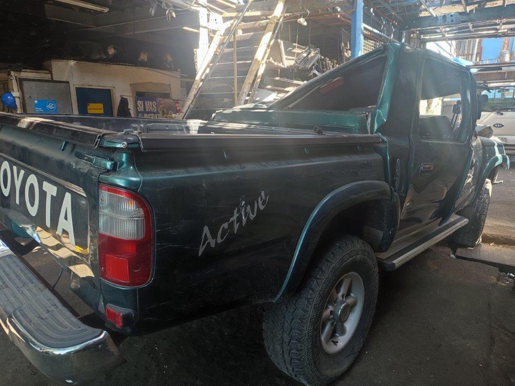  Toyota HILUX 1998    EN DESARME